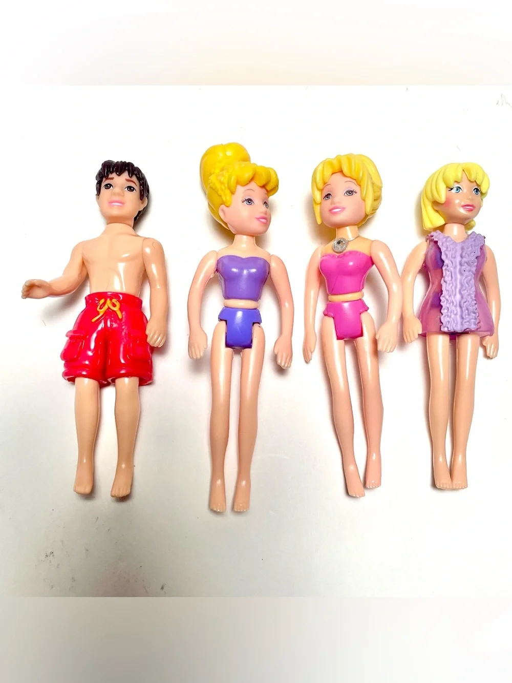 Vtg Early 2000’s Polly Pocket Lot-Dolls, Clothes, Dressing Room, Vanity Y2K